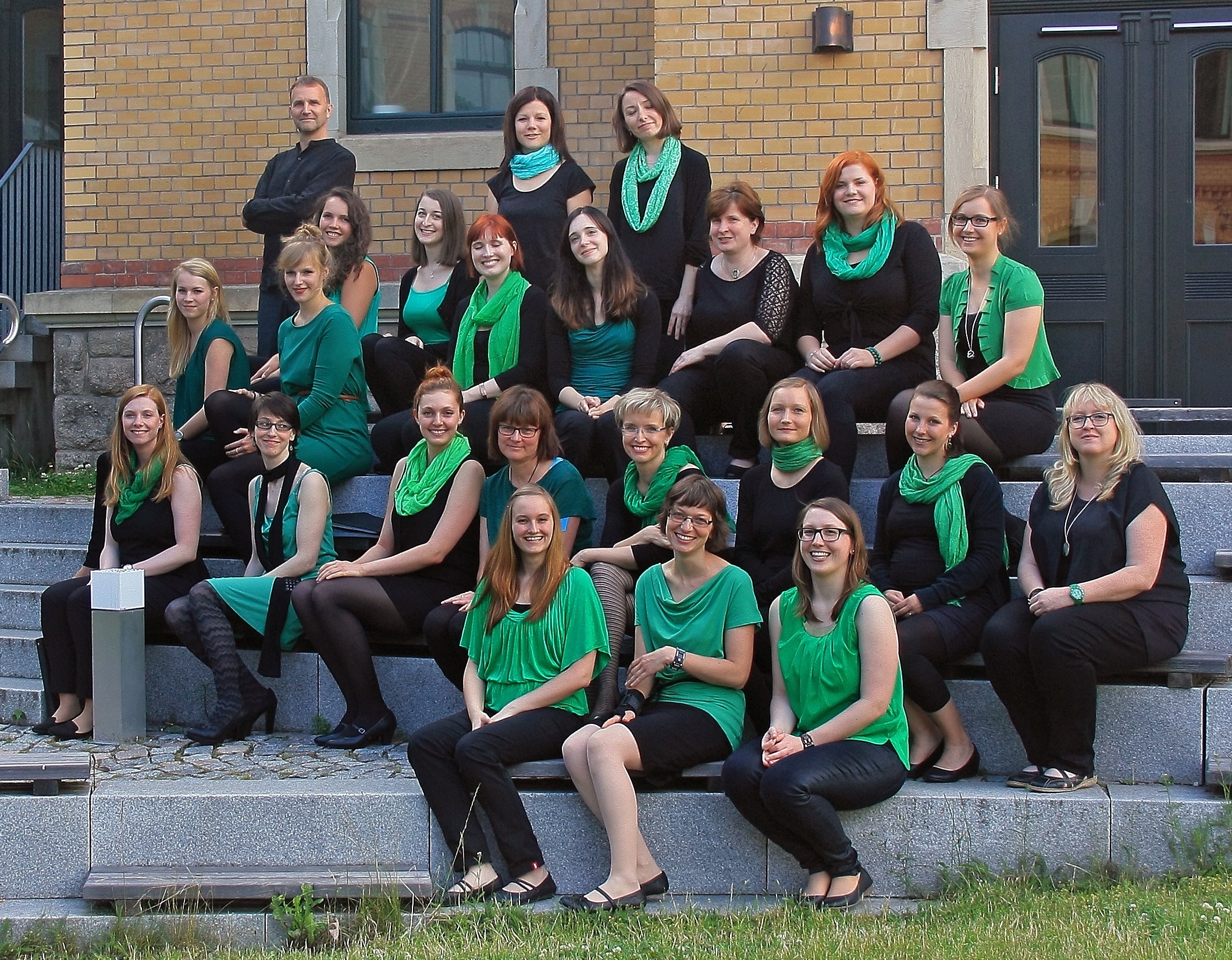 S&auml;ngerinnen des Vokalensembles bei einem Konzert